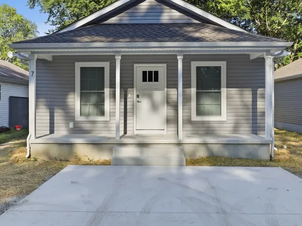 7 New St, Harrington, DE 19952