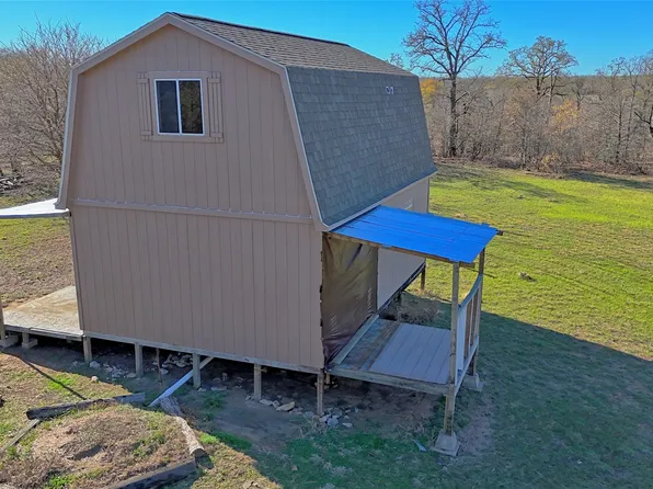 1486 Hildreth Pool Rd, Bowie, TX 76230