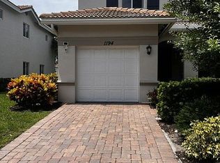 1194 Paisley Ct, Lake Worth, FL 33461