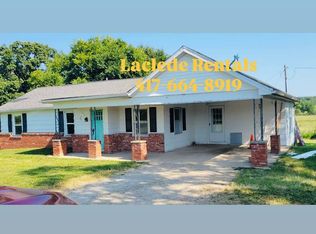 18205 Finch Rd, Lebanon, MO 65536