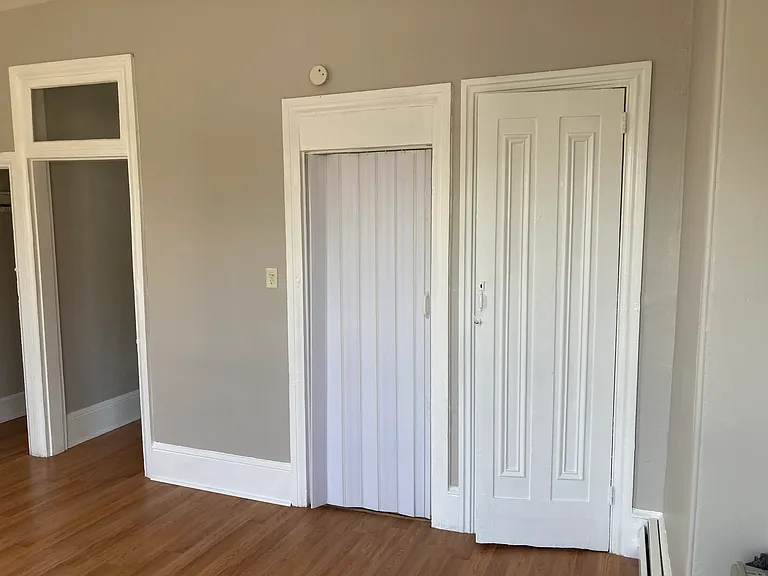 1351 Dekalb St #2 — Photo 15