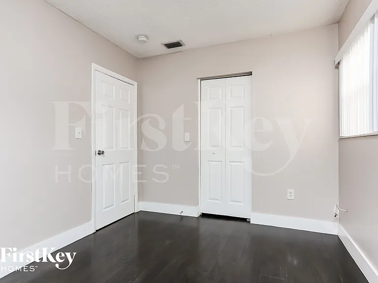 7720 Juniper St — Photo 12