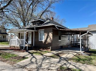 120 S 29th St, Saint Joseph, MO 64501