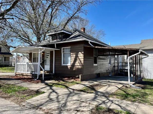 120 S 29th St, Saint Joseph, MO 64501