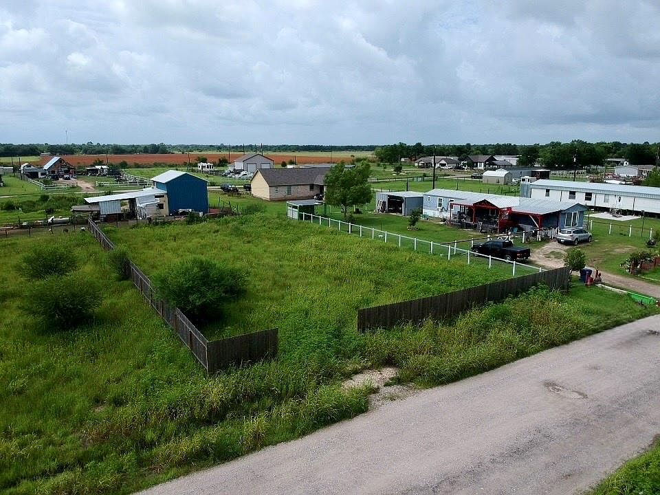 1st image of 1063 Fm 2919 Rd
