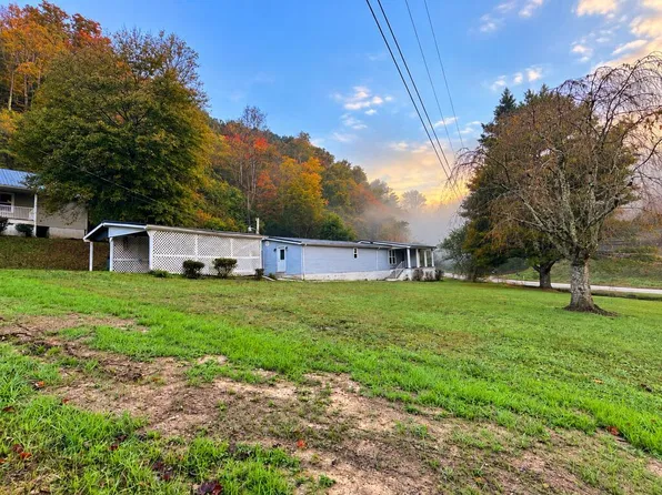 27 Left Fork Orchard Br, Banner, KY 41603