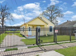 7330 Dallas St, Houston, TX 77011