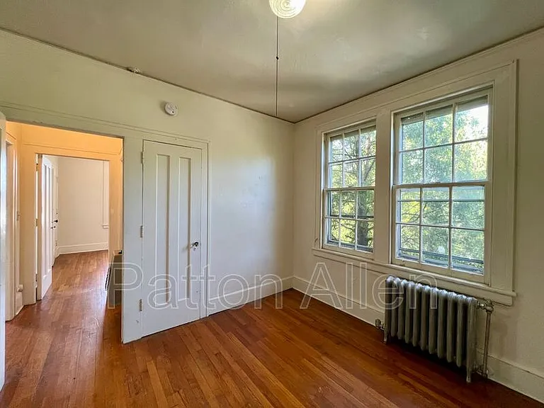 116 E Chestnut St #32 — Photo 18