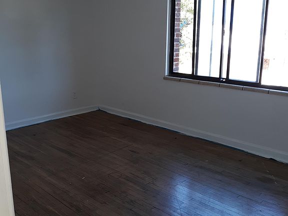5th image of 537 Seymour Ave #545