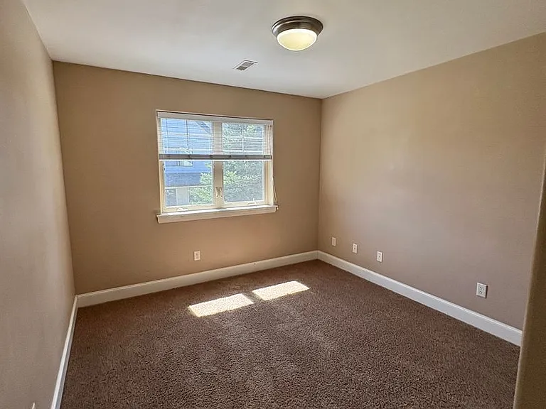 1126 N 15th Ave #201-208 — Photo 12