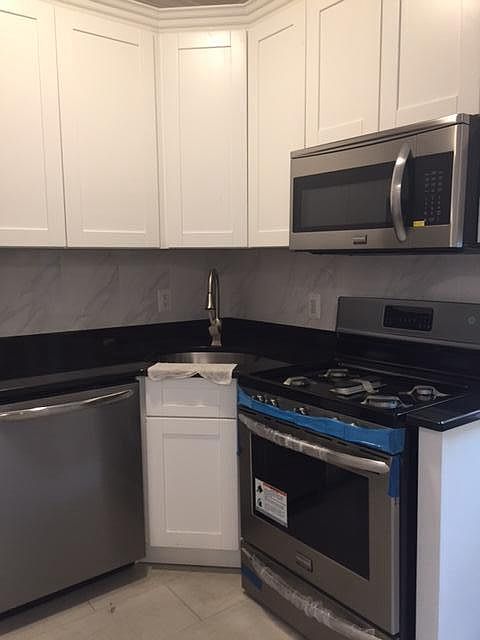 1st image of 493 Washington Ave APT 2