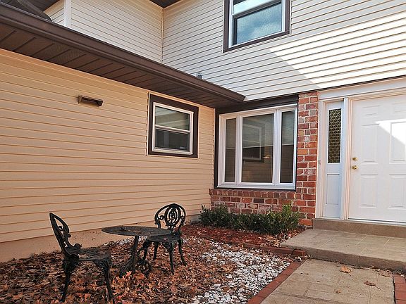 3rd image of 13037 Tiger Lily Ct