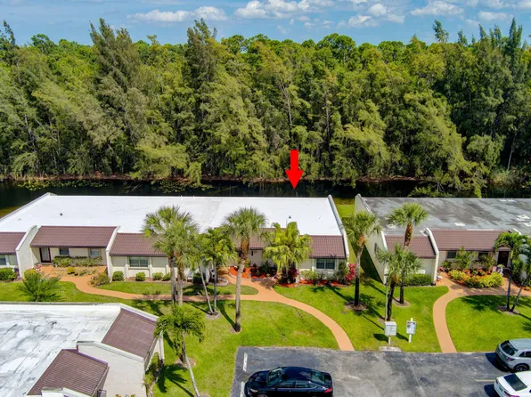 143 Lake Olive Drive, West Palm Beach, FL 33411