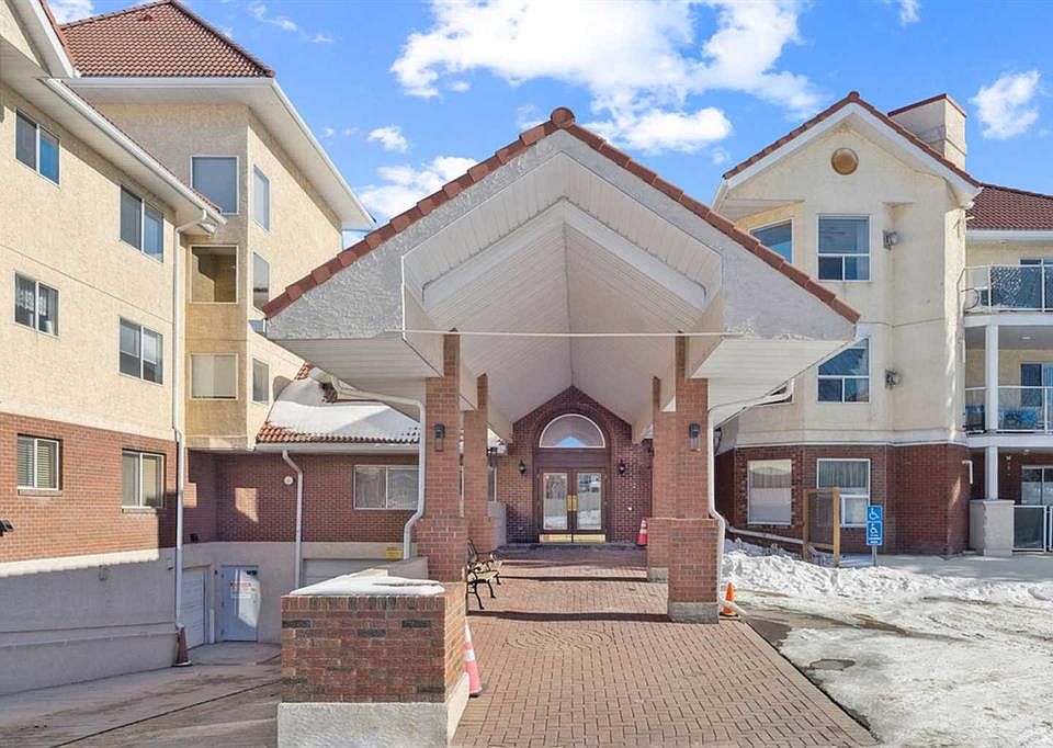 1st image of 1818 W Simcoe Blvd SW #2327