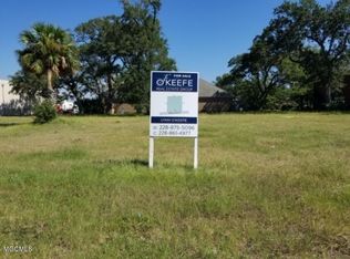 2562 Beach Blvd, Biloxi, MS 39531