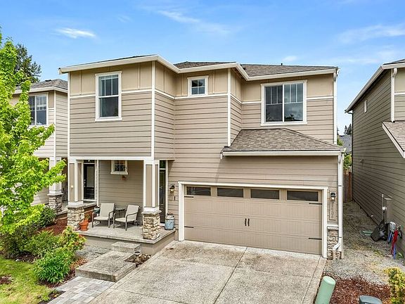 2nd image of 15506 NE 72nd Way