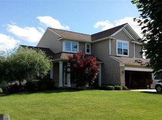 7540 Cannon Run NE, Rockford, MI 49341
