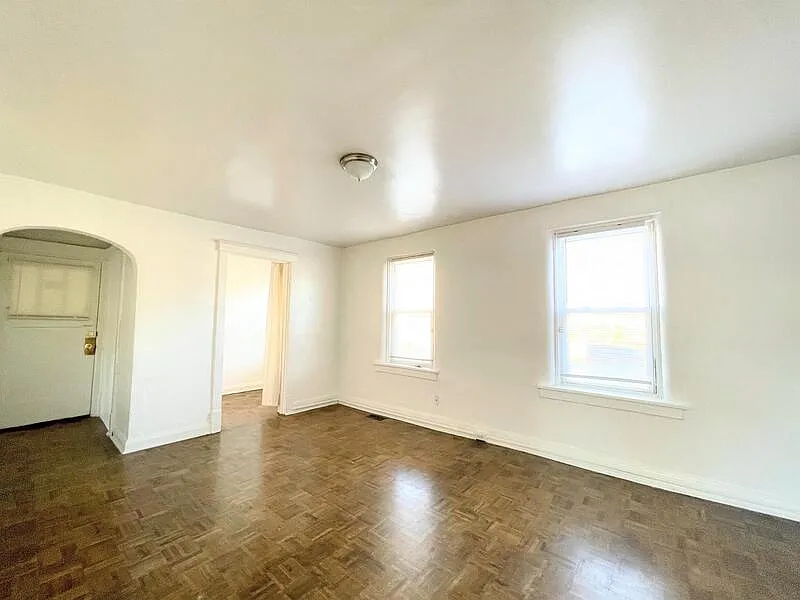 Studio, 1.0 bath, 550 sqft, $775 — Photo 1