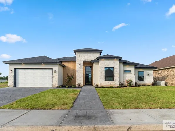 1114 Knotty Pine Ln, Harlingen, TX 78552