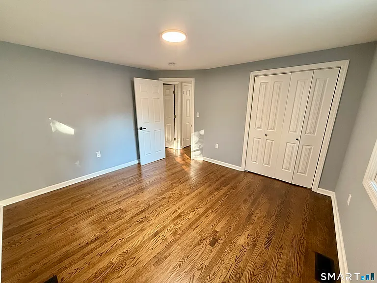 28 S Cliff St — Photo 14
