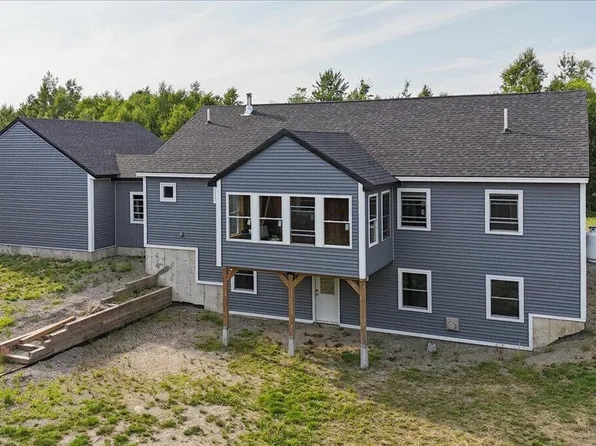 26 Heights Road, Stockton Springs, ME 04981
