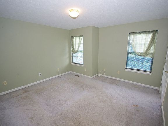 2nd image of 1212 Stave Oak Ct