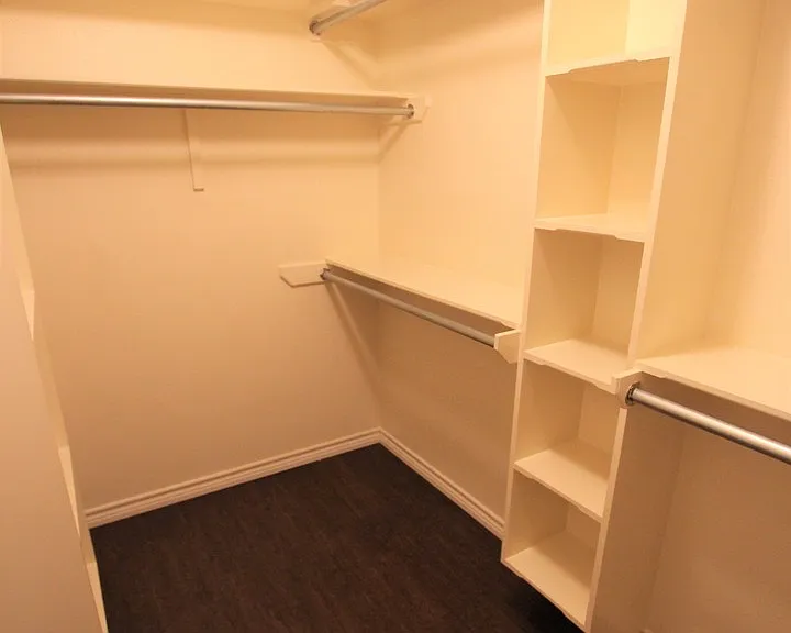 19401 King Ranch Dr — Photo 27