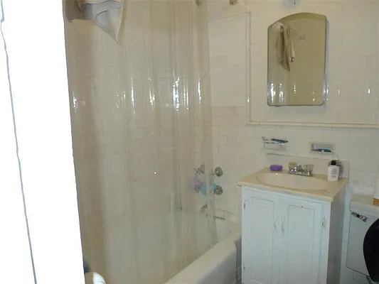 Rented by Guidance Realty Corp. | media 21