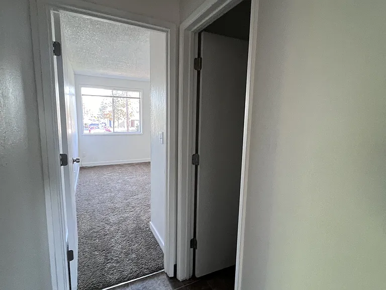 3478 Hadley St NE — Photo 5