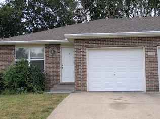 408 Blake Anthony Dr #A, Warrensburg, MO 64093