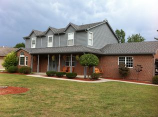 104 Hunterfield Dr, Brookville, OH