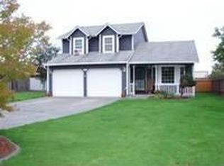 2418 Robbins St, Longview, WA 98632