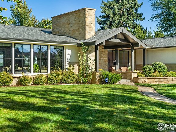 4th image of 1510 Westshore Dr