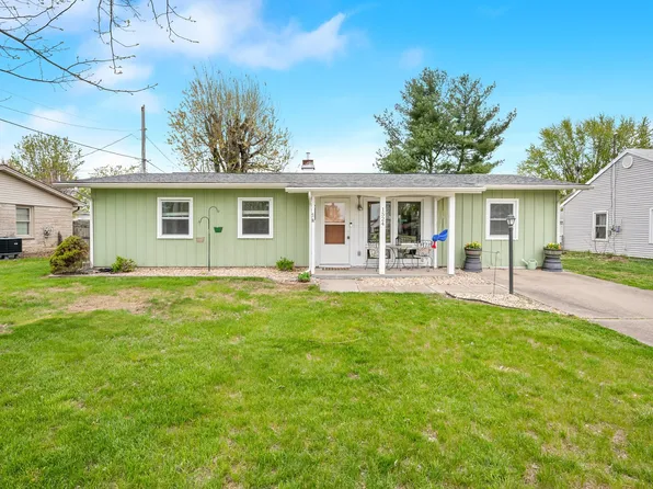 1524 Westgate Rd, Seymour, IN 47274