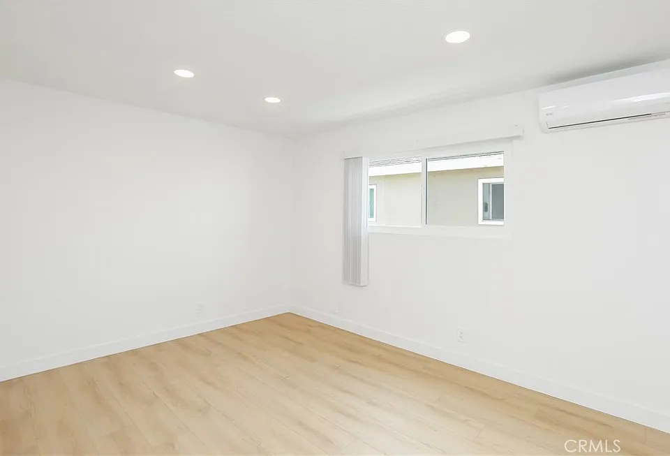 2937 Mendoza Dr