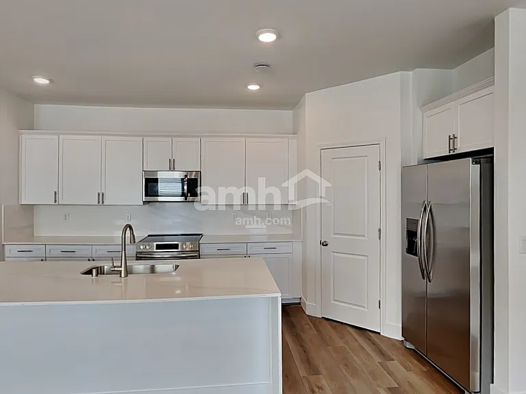 4230 Halo Hollyhock St — Photo 3