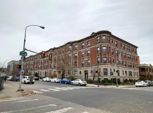 4320 Chestnut St, Philadelphia, PA 19104