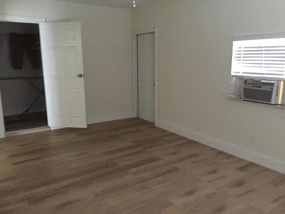 3rd image of 199 Browning Dr W