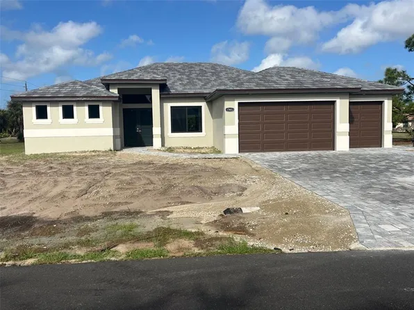 17653 Vellum Cir, Punta Gorda, FL 33955