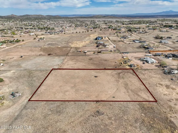 66 W Pheasant Pl, Chino Valley, AZ 86323
