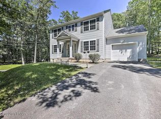 118 Lincoln Rd, East Stroudsburg, PA 18302