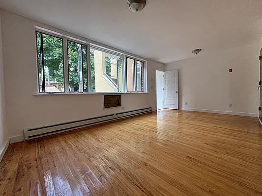 Rented by Kevin Kemble, LREB | media 10