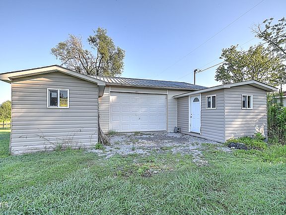 2nd image of 148 Lovelace Dr