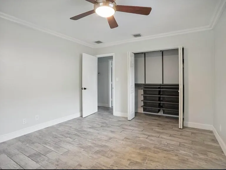 603 SE 7th Ave — Photo 16