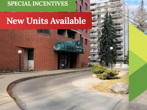9916 113th St NW, Edmonton, AB T5K 2N3