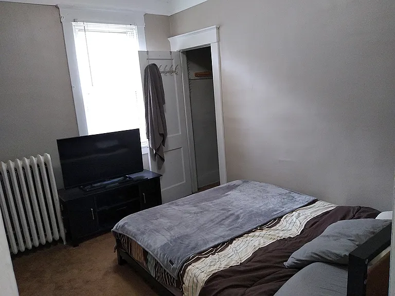 185 W Cambourne St #1 — Photo 8