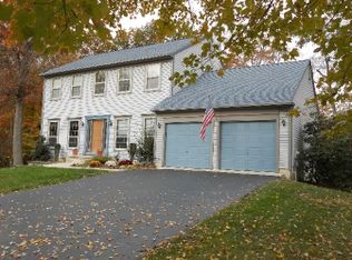 10 Linden Spring Ln, Bear, DE 19701