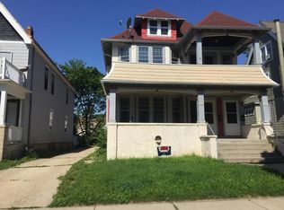 3049 N Cramer St FLOOR 1, Milwaukee, WI 53211