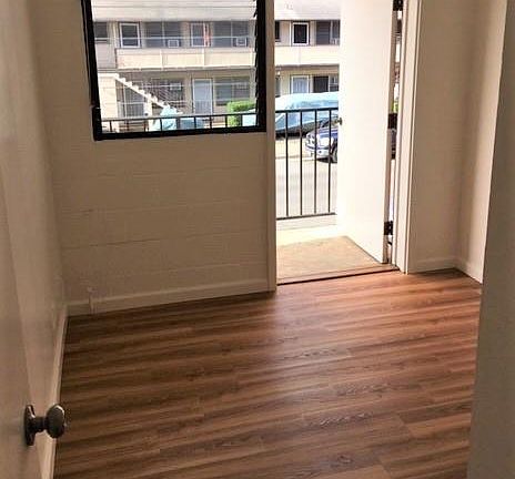 5th image of 922 Wiliwili St APT 201
