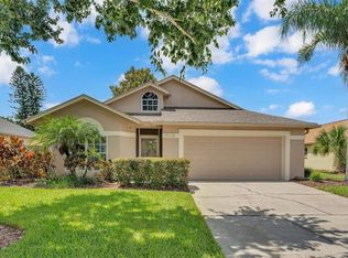 5113 Martinique Dr, Lakeland, FL 33812